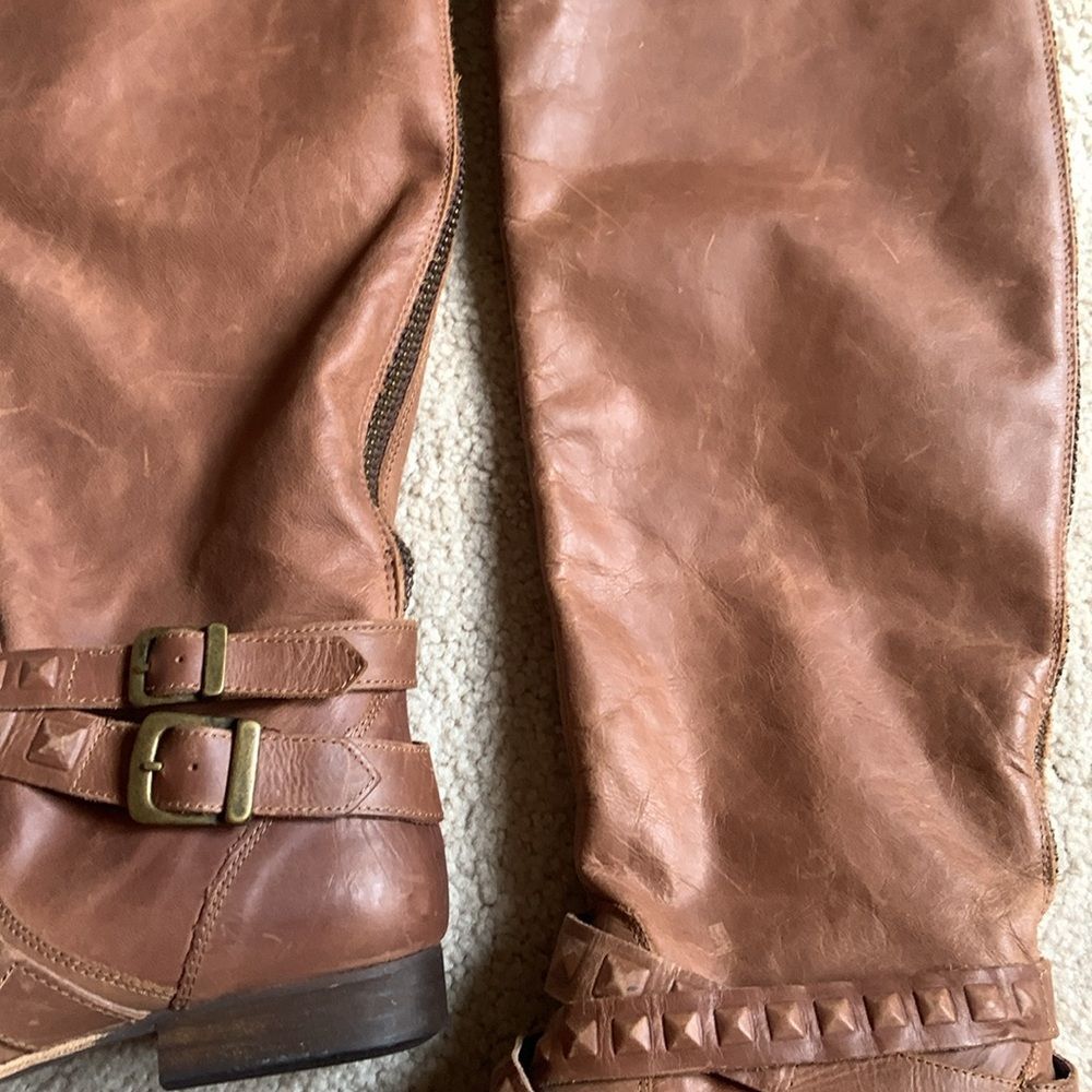MNTG Brown Leather Riding Boots Size 5.5 NWT Studded Strap Tall Flat Moto Boho - Picture 9 of 10